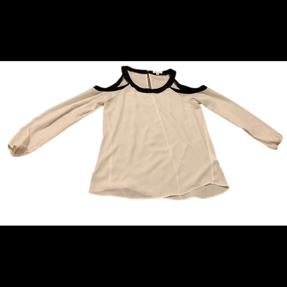 Socialite top